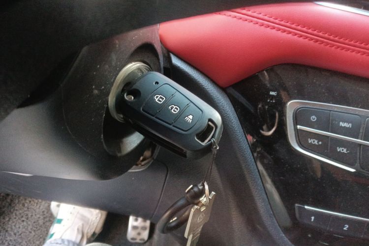 Haval H1 2015 изображение автомобиля #10