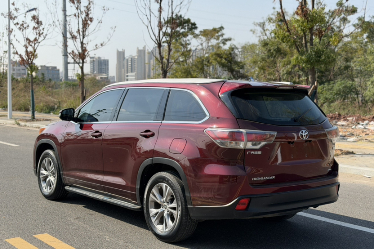 Toyota Highlander (Imported) 2016 car image #10