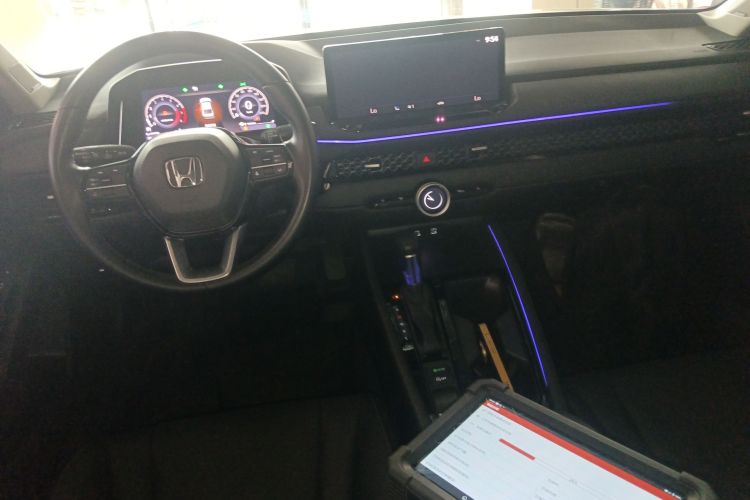 BYD F3R 2024 #10 BYD F3R 2024 car image #10