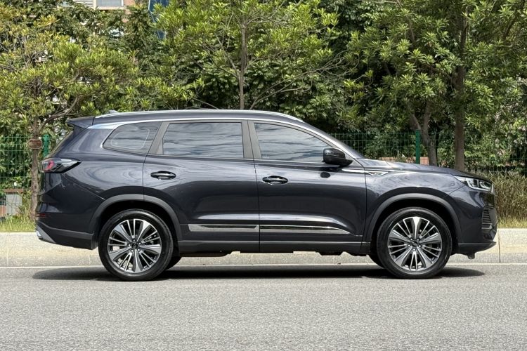 Chery Tiggo 8 Plus 2023 image de voiture #10
