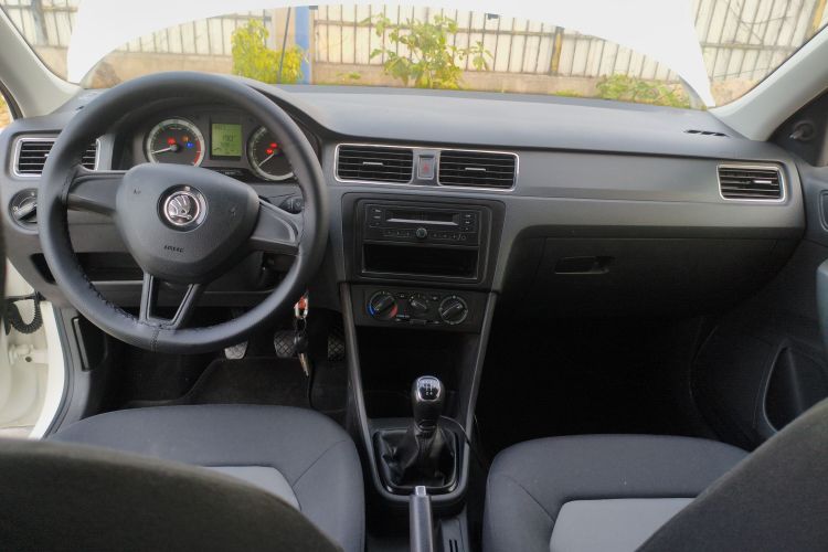 Skoda Rapid 2018 #10 Skoda Rapid 2018 car image #10