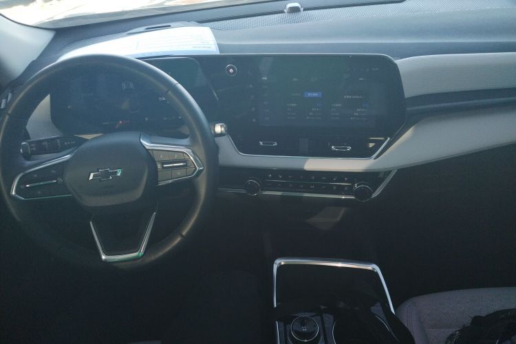 Chevrolet Equinox Plus 2024 #10 Chevrolet Equinox Plus 2024 car image #10