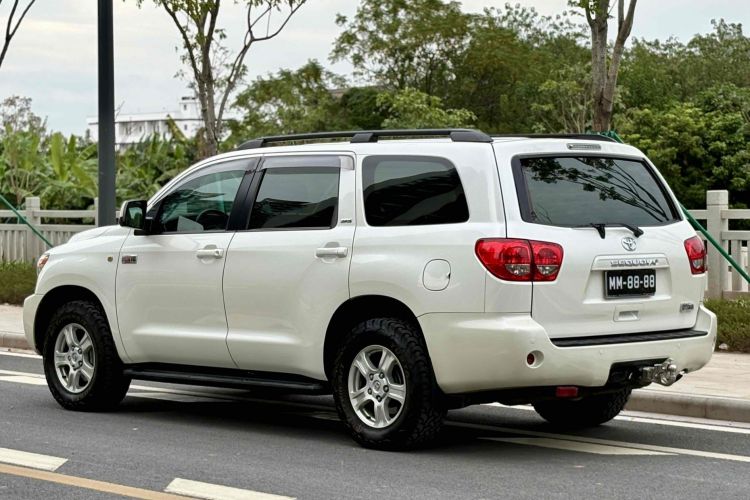Toyota Sequoia 2016 #10 Toyota Sequoia 2016 imagen de coche #10