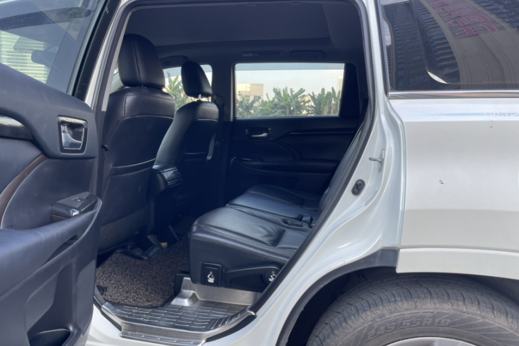 丰田 汉兰达 2016 汽车图片 #10