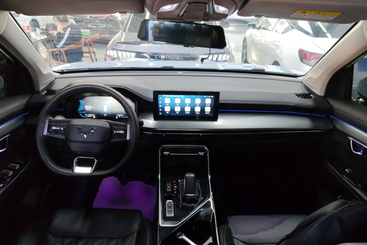 Wuling Asta 2022 #10 Wuling Asta 2022 صورة سيارة #10