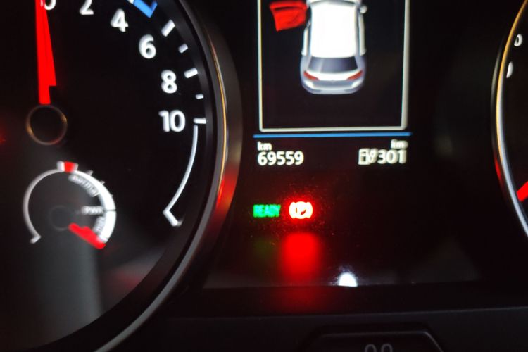 Volkswagen Golf Pure Electric 2020 imagen de coche #10