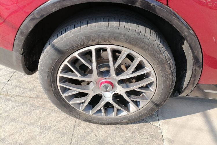 Denza X 2020 car image #10