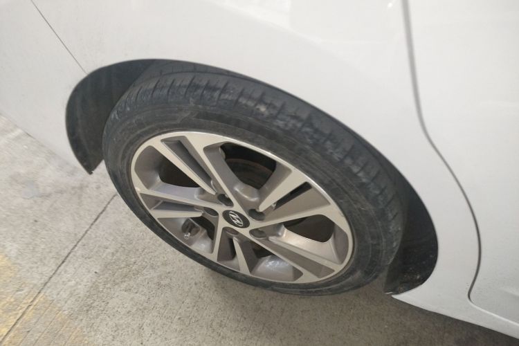 Hyundai Elantra AD 2018 car image #10