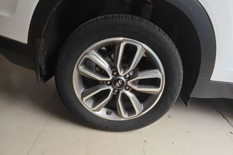 Hyundai ix35 2020 car image #10