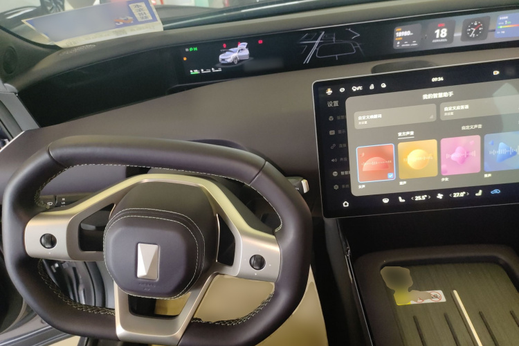 Avatr 07 2024 #10 Avatr 07 2024 car image #10