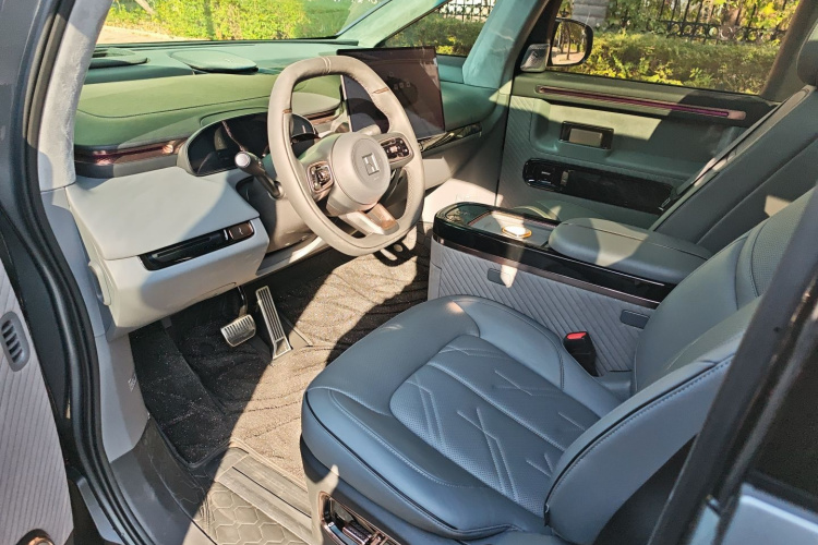 Zeekr MIX 2025 صورة سيارة #10