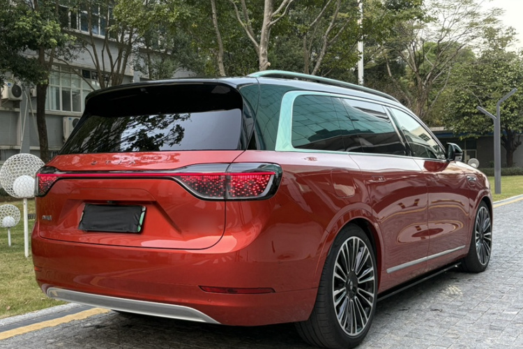 2024 car image #10
