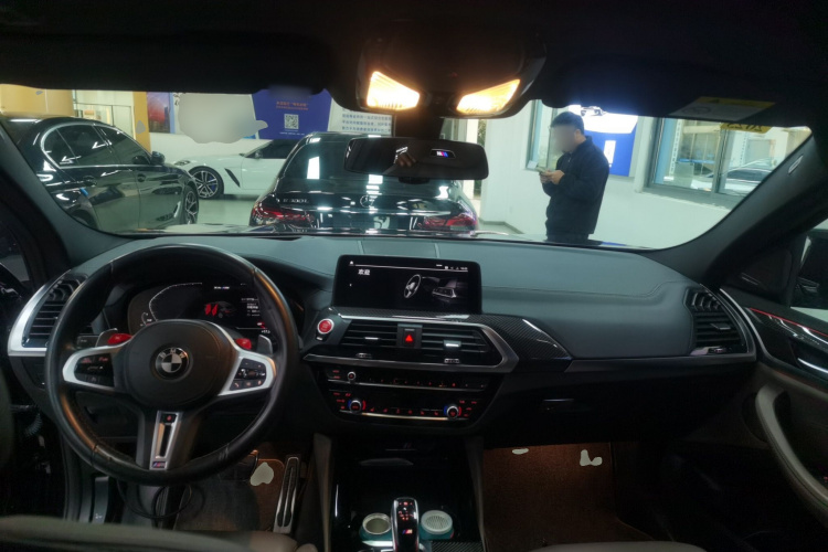 BMW X4 M 2021 car image #10