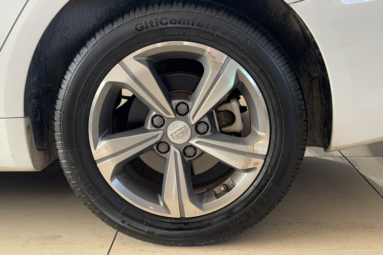 GEELY Emgrand L 2018 car image #10