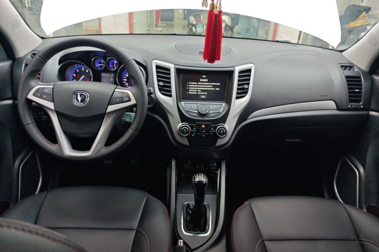 Changan CS35MAX 2016 car image #10