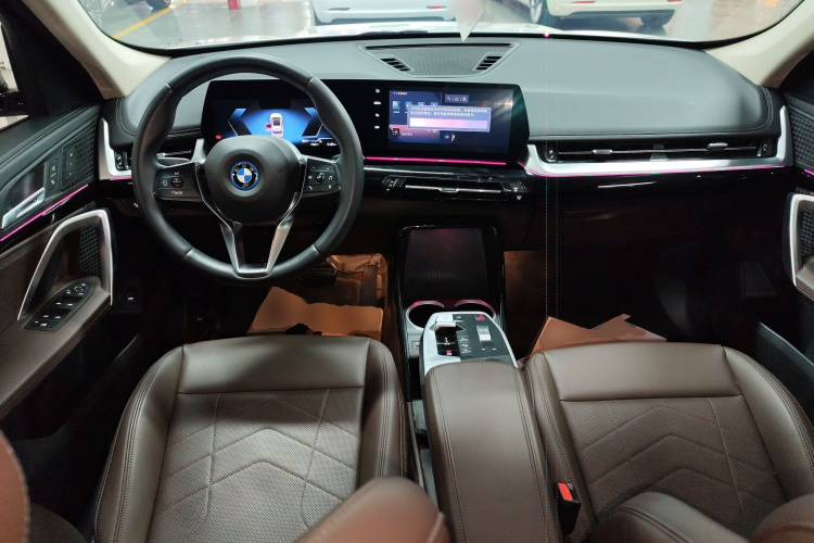 宝马 宝马iX1 2024 汽车图片 #10