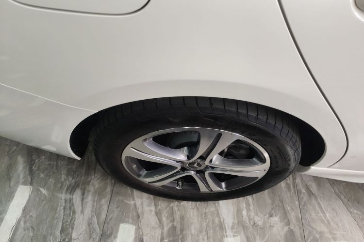 Mercedes-Benz C Class 2022 صورة سيارة #10