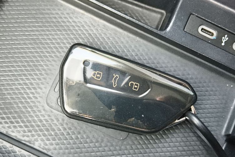 Volkswagen ID.6 Crozz 2023 #10 Volkswagen ID.6 Crozz 2023 immagine di auto #10