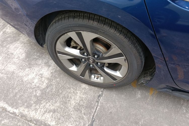 Hyundai Lafesta 2019 car image #10