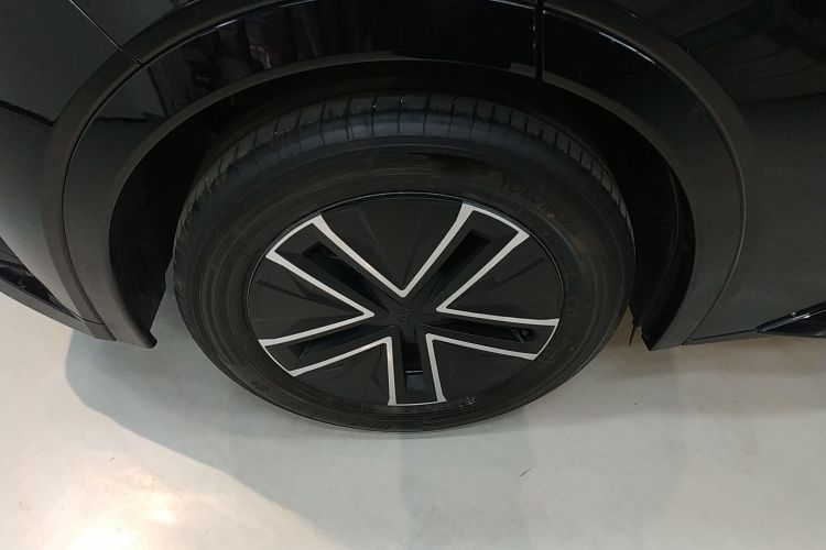 Toyota bZ5 2025 car image #10