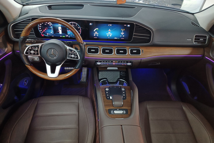 Mercedes-Benz GLS Class 2021 car image #10