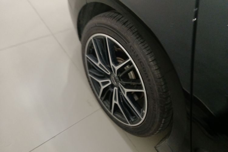 BYD Seal 2025 car image #10