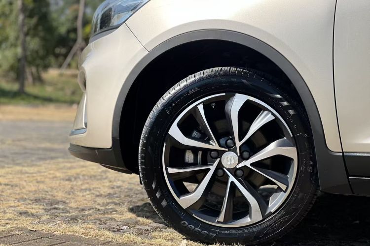 GEELY Emgrand GS 2021 #10 GEELY Emgrand GS 2021 immagine di auto #10