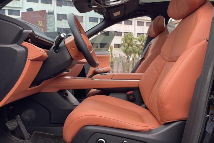 Deepal S07 2025 car image #10