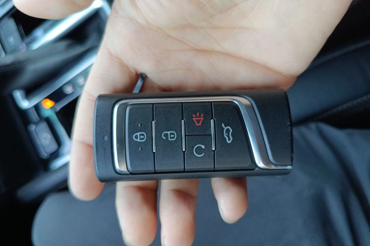 GAC Trumpchi GS7 2018 car image #10