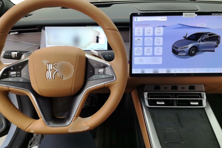 BYD HanL 2025 صورة سيارة #10