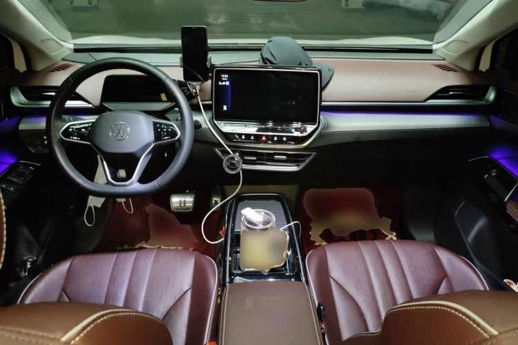 Volkswagen ID.6 X 2024 car image #10