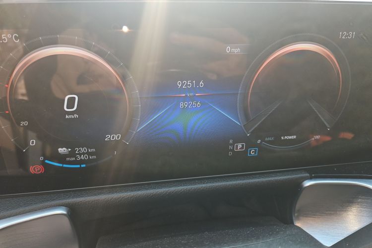 Mercedes-Benz EQB Class 2023 #10 Mercedes-Benz EQB Class 2023 car image #10