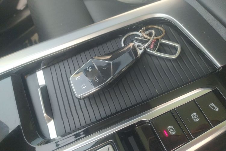 MG ONE 2023 car image #10