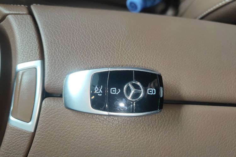 奔驰 奔驰E级 2018 汽车图片 #10