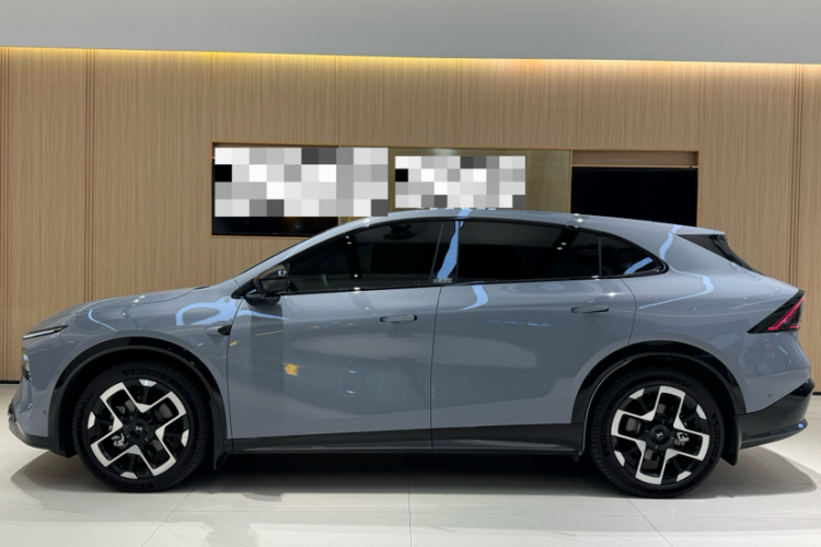 Xpeng G7 2025 #10 Xpeng G7 2025 car image #10