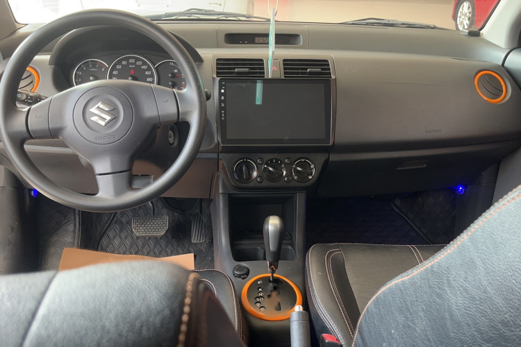 铃木 雨燕 2019 汽车图片 #10