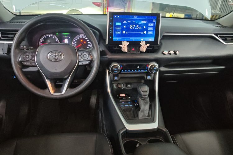 Kia Wildlander 2021 car image #10