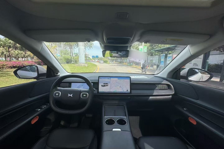 Xpeng G6 2024 immagine di auto #10