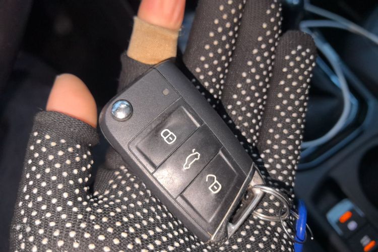 Volkswagen Touran 2016 #10 Volkswagen Touran 2016 immagine di auto #10