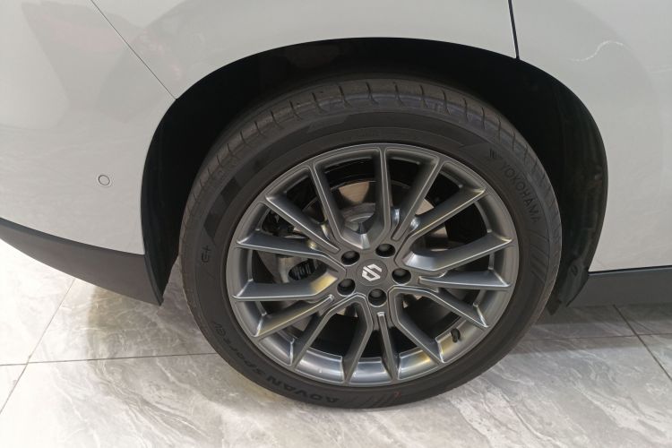 零跑汽车 零跑C10 2025 汽车图片 #10