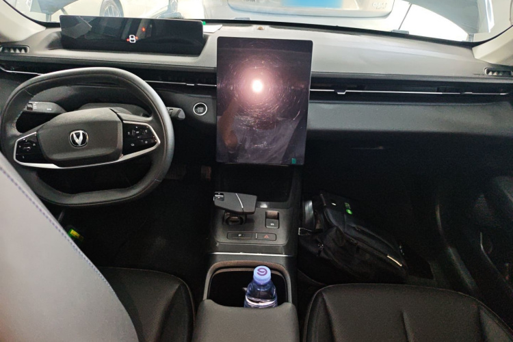 Changan Lamore 2023 #10 Changan Lamore 2023 car image #10