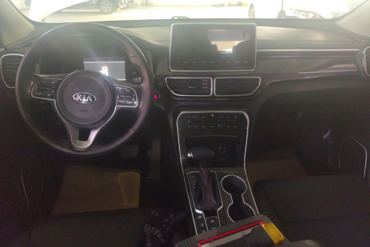 Kia KX5 2020 صورة سيارة #10