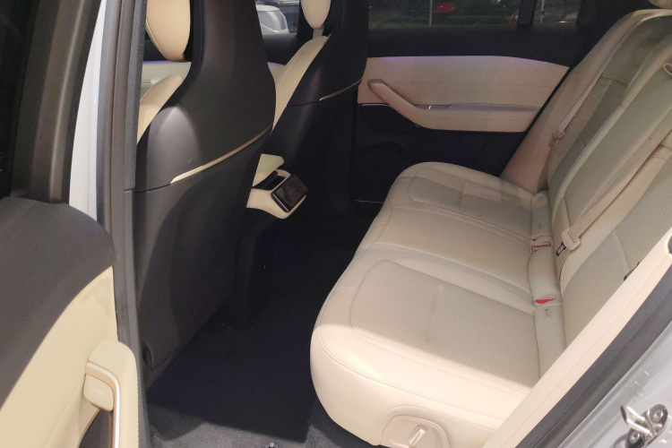 NIO ES6 2024 صورة سيارة #10