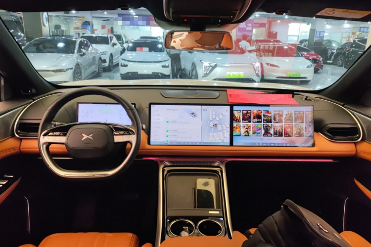 Xpeng G9 2023 immagine di auto #10