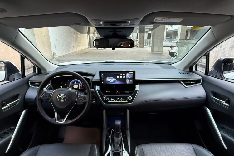 Toyota Frontlander 2023 #10 Toyota Frontlander 2023 immagine di auto #10