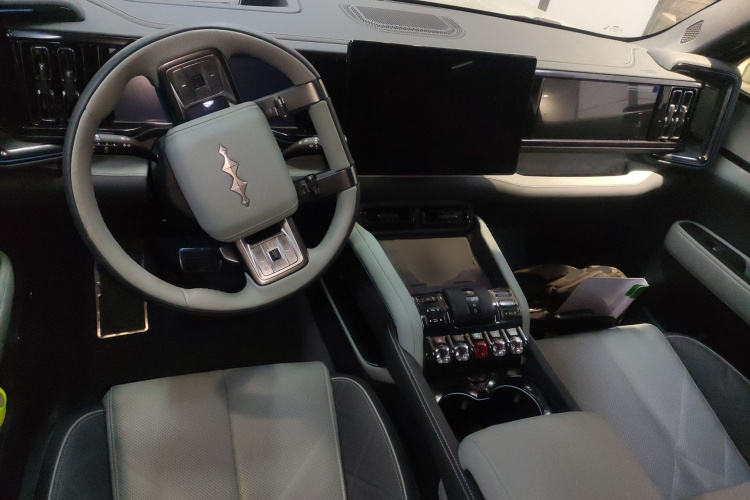 FangChengBao Leopard 5 2025 #10 FangChengBao Leopard 5 2025 car image #10