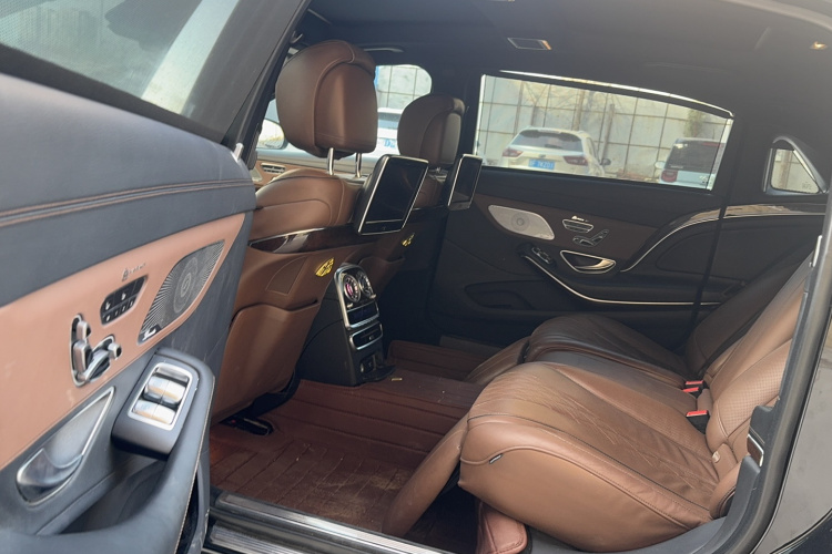 Mercedes-Benz Maybach S Class 2016 car image #10