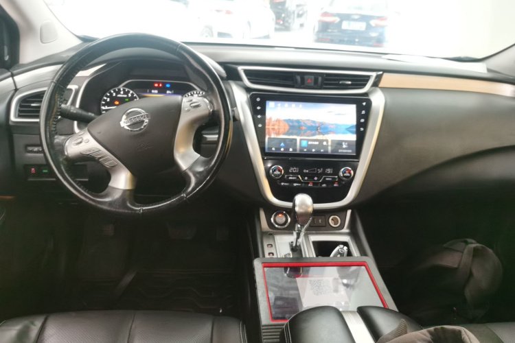 Nissan Murano 2020 image de voiture #10