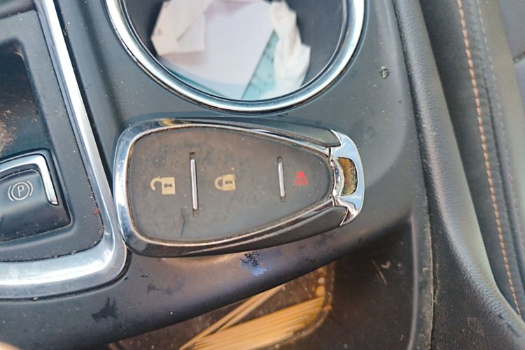 Chevrolet Equinox 2019 #10 Chevrolet Equinox 2019 car image #10