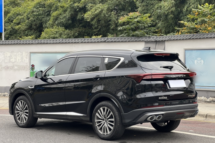 X70 PLUS 2024 car image #10